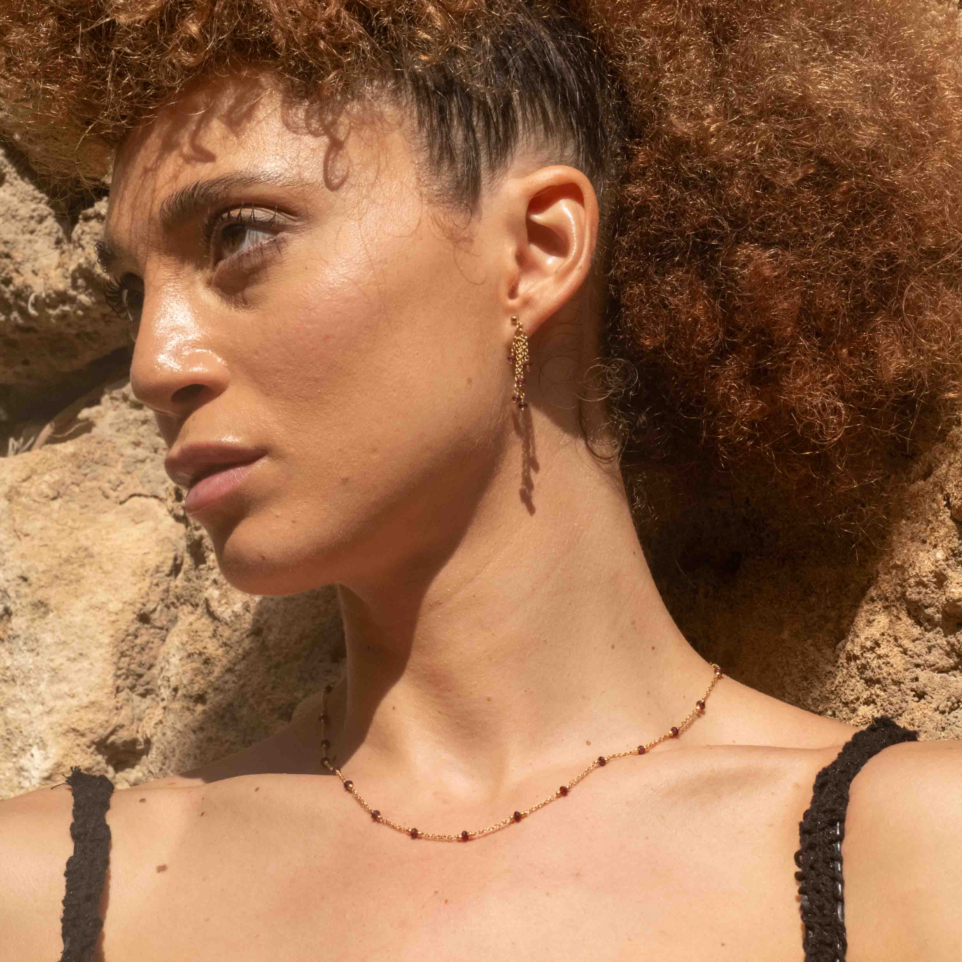 Boucles d'oreilles Elyssa en pierres Grenat - SLOYA